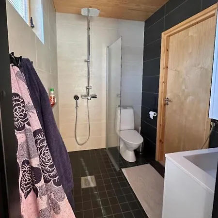Nuaksen Kruunu Huvilat
