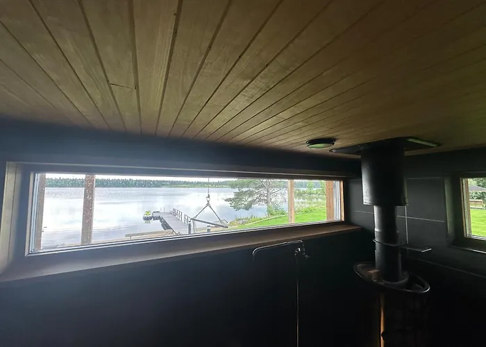 Nuaksen Kruunu Villa